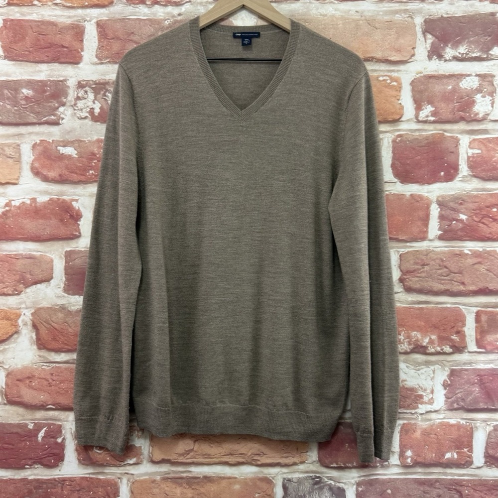 Gap Sweater Women's Large Brown 100% Extra Fine Merino Wool Casual V Neck Knit